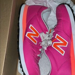 NEW BALANCE
